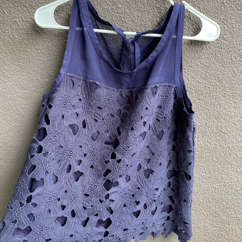 Navy lace top - Picture 2 of 9